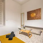 Peaceful Retreat & Cozy In , Sleep4 ,near Center , Free Public Parking Apartment Reims