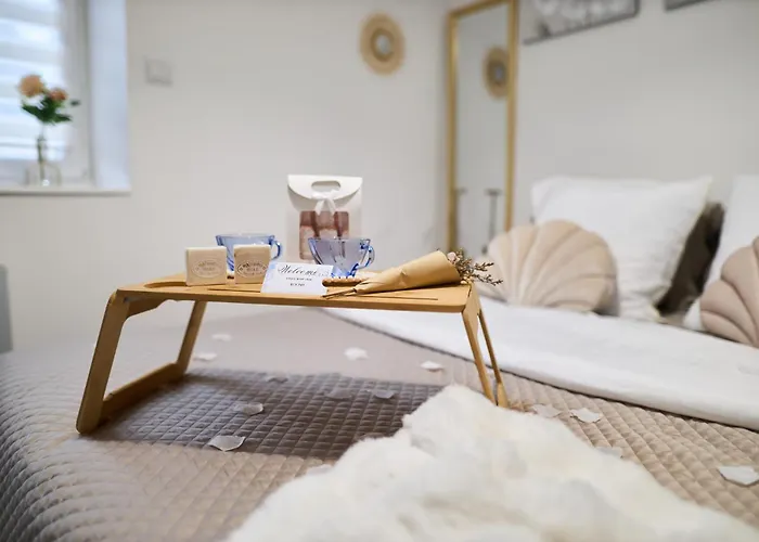 Peaceful Retreat & Cozy In , Sleep4 ,near Center , Free Public Parking *